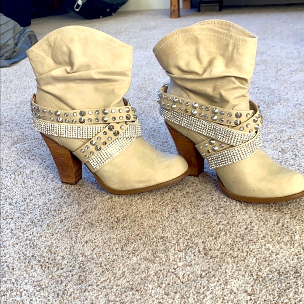 Women shoes